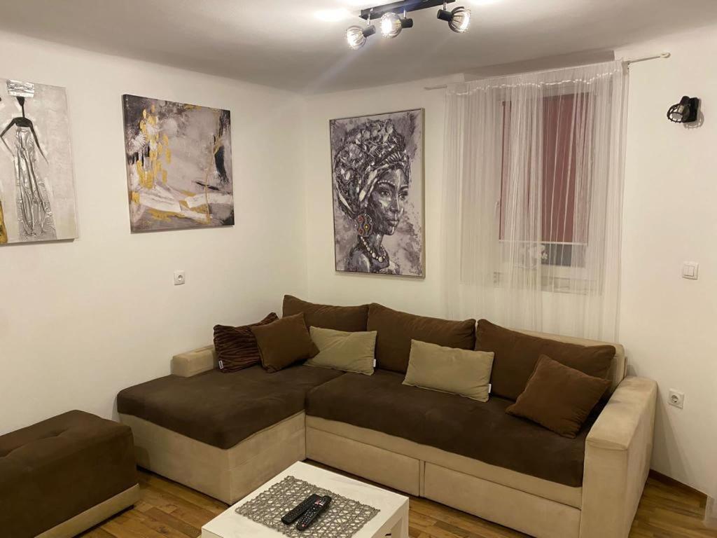Lana Apartman Beograd Bagian luar foto